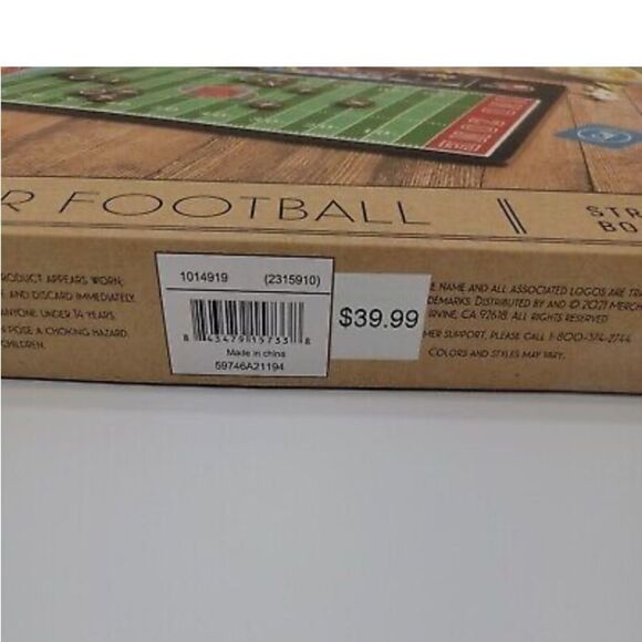 Football Playmaker Strategy Board Game Set - Picture 4 of 4